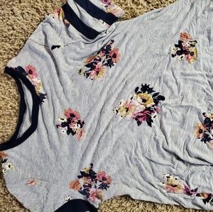 Floral tee